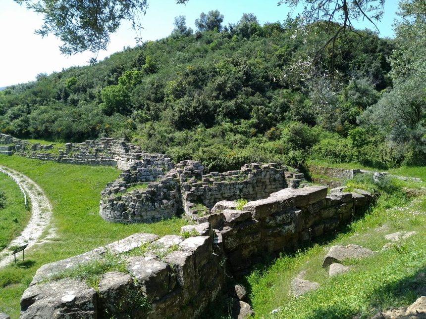 Parco archeologico di castiglione di paludi in calabria