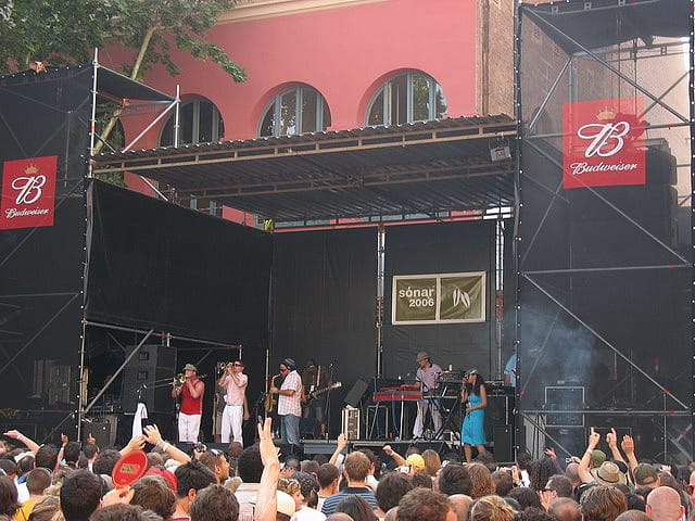 Fat freddy's drop in italia 2026: date, orari e concerti sold out Fat freddy's drop dal vivo nel 2006