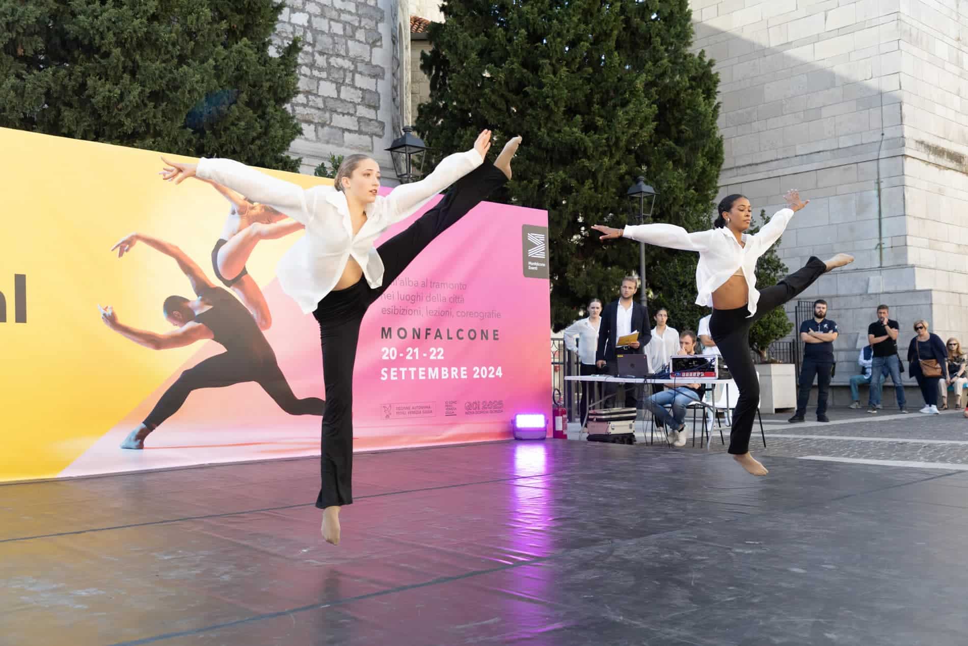 Esibizione al festival della danza di monfalcone