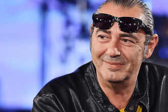 Luca carboni a mantova stasera: orario, biglietti e scaletta di rio ari o live