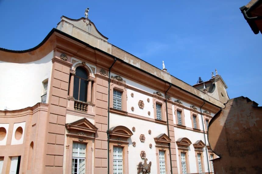 Palazzo ducale di sassuolo, sede della mostra di pino deodato nel 2026