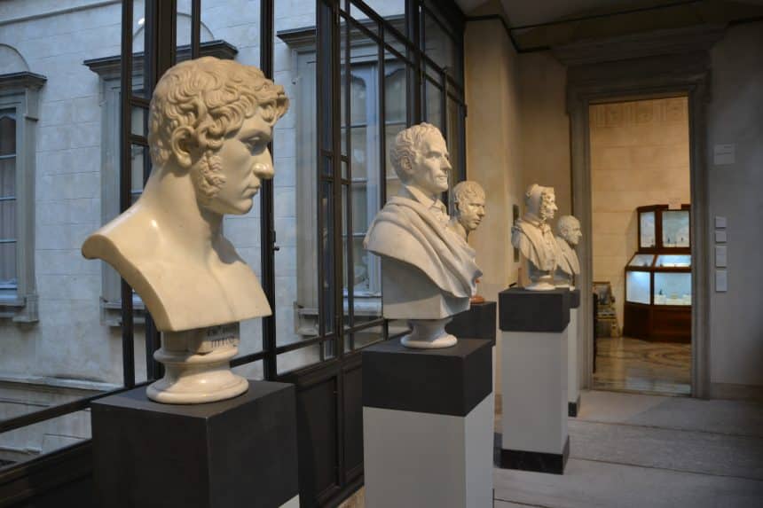 Palazzo morando a milano, sede della mostra the gentleman 2026