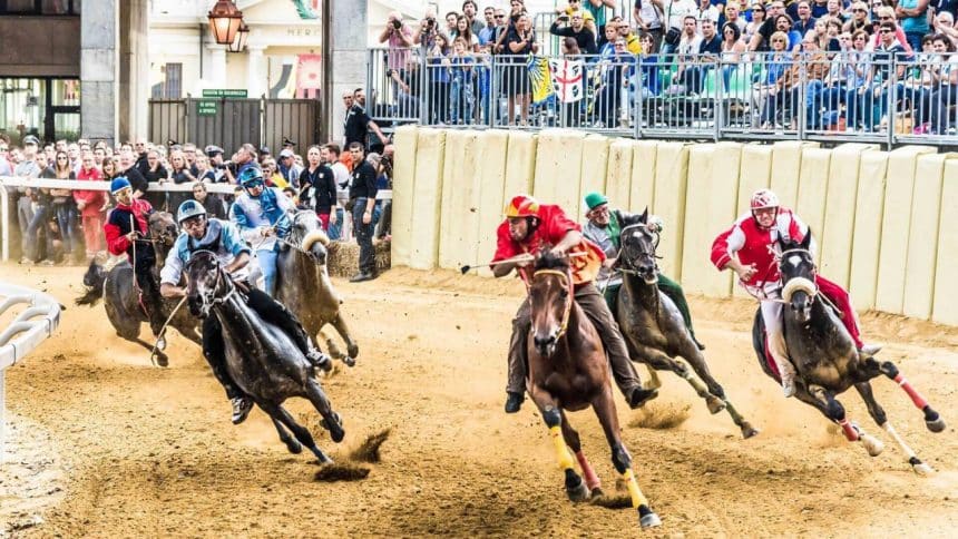 Palio di asti in piazza alfieri