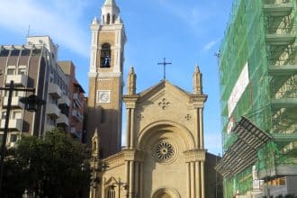 Chiesa del sacro cuore a pescara, nella piazza che ospita il pescara liberty festival