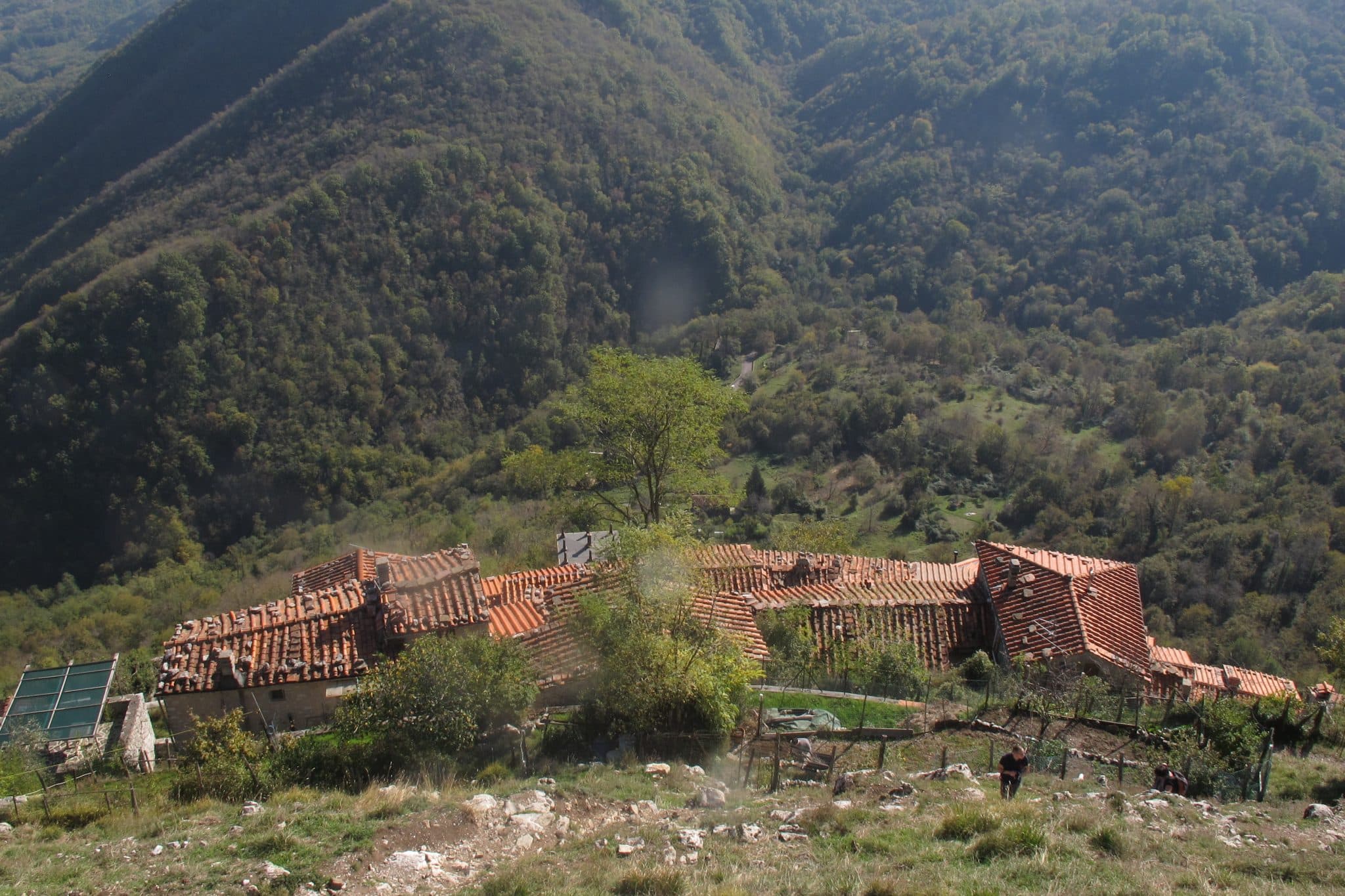 Rocca di lucchio e panorama della val di lima