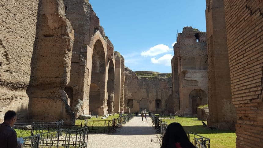 Frigidarium delle terme di caracalla a roma