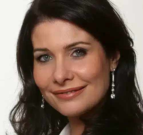 Christiana ruggeri, vita e curiosità della giornalista del tg2 Christiana ruggeri, vita e curiosità della giornalista del tg2