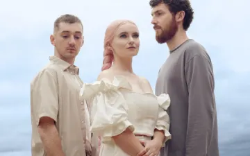 La dolce vita di clean bandit e tära: significato e simboli