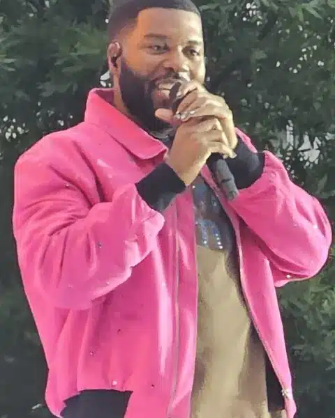 Khalid sul palco al world pride di washington d. C. Nel 2025