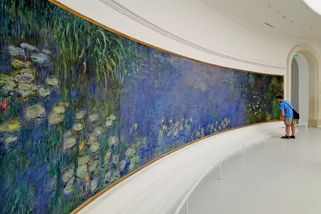 Le ninfee di claude monet nelle sale ovali del musée de l’orangerie